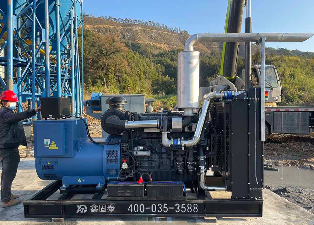 Underhåll av 400 kW dieselgeneratoruppsättning.